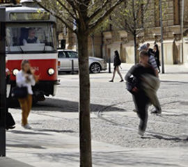 Totems Gamme MODENA Prismatronic